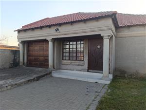 HOUSE FOR SALE IN KLARINET