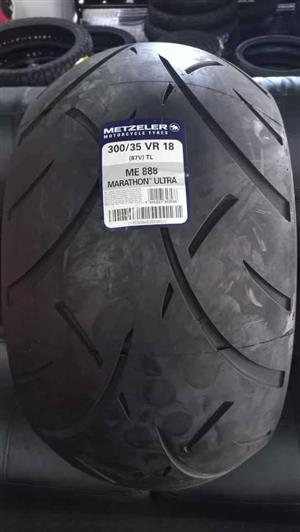 300/35-18 Metzeler ME888 SPECIAL