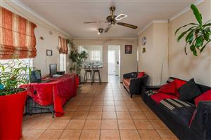 House For Sale in Diep River