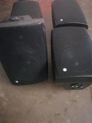 Ellies wall mount speakers with bracket 
