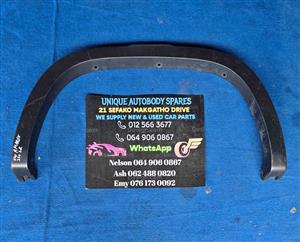 VW Amarok wheel arch Left Front 23+