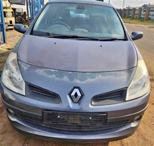 Renault Clio Stripping For Spare Parts