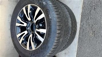 18inch Isuzu X-Rider original mag with used tyre to use for spare wheel 