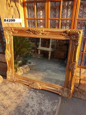 Massive Classic Rennaisance Mirror (1545x1245)