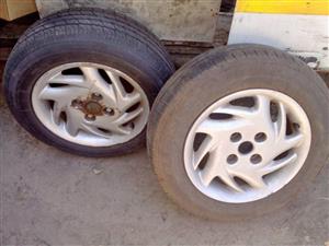Original fiat seicento alloy wheels and tyres