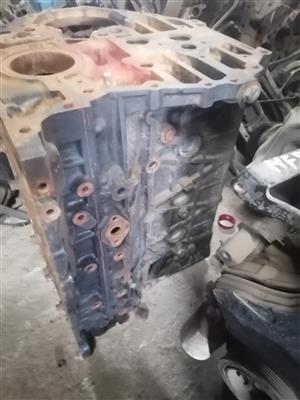 Engine block Isuzu 4hk1 for sale
