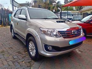 2013 Toyota Fortuner 3.0D-4D Automatic transmission  leather interior km86000