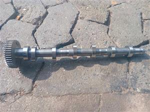 New VOLKSWAGEN TOUAREG CR7 Exhaust Camshaft EM