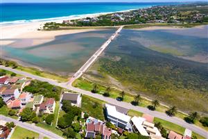 Stand with Awesome Views of Lagoon and Blue Ocean in Aston Bay, Jeffreys Bay