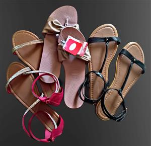 3×Brand New Assorted Pairs of Sandals