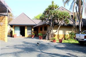 House For Sale in Bendor