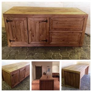 Kitchen Island Chunky Farmhouse series 2000 - Stained
