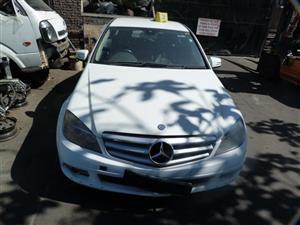 Mercedes C180 CGI W204 1.8 Petrol AT 2718 White - 2011 SPARESBOYZ STRIPPING FOR 