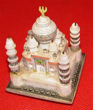 Taj Mahal Miniature Replica Model