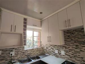 Apartment For Sale in Clarina