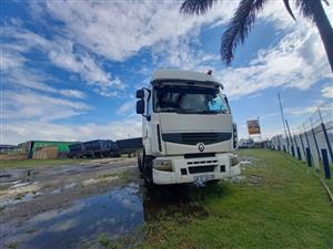 2014 - RENAULT DXI 440 Double Axle Truck now on sale