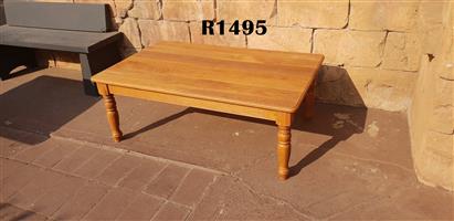 Classic Solid Oak Coffee Table (1200x750x460)