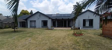 Prime Real Estate: 9-Bed Powerhouse with Solar Upgrades
