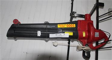 LAWNSTAR LSBV2000 BLOWERE W/BAG S065712G