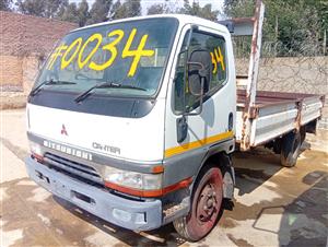 Mitsubishi canter PKNGE 68 2.4 LWB 3T  stripping for spares
