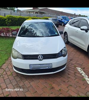 2010 polo vivo GT  hatch