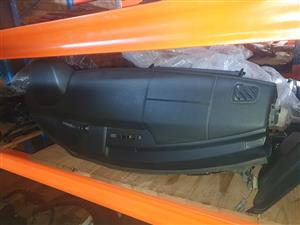 Land Rover Discovery 4 Dash Shell