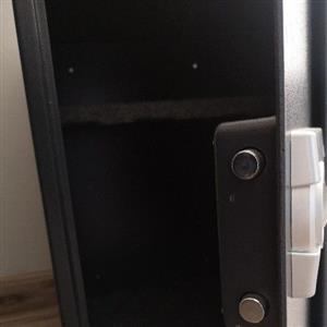 Electronic Safe FOR SALE 