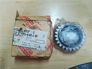 TOYOTA GEAR OIL PUMP (LANDCRUISER)