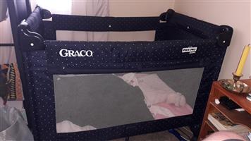 Graco camping cot and Bassinet