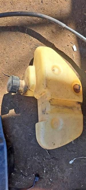 Suzuki ts185er 2 stroke bottle