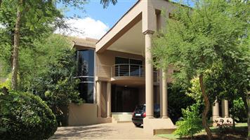 House For Sale in Ruimsig