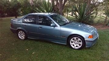 BMW318 is 1996. Daily in use, new Tyres, Spare keys, Gear Lock.