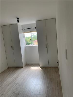 TO LET. Ladies ONLY, Beautiful 1 bedroom cottage