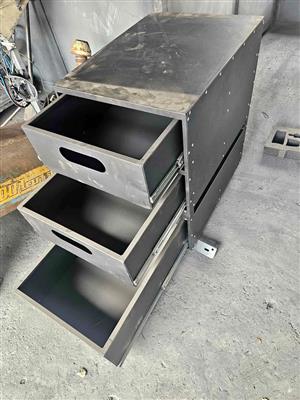 Drawer cupboard