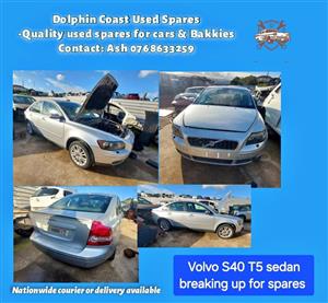 Volvo S40 T5 sedan stripping