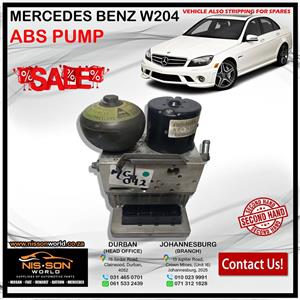 MERCEDES BENZ W204 ABS PUMP