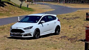 Ford Focus ST