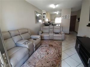 Lovely ground floor unit in Almond, 2 Bedrooms, 1 Full Bathroom, in Monavoni, Centurion, - Available from 1 September 2026