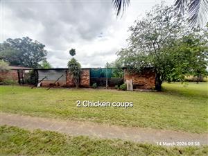 2 HOUSES with Cattle Kraal, Chicken Coops