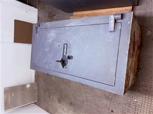 Safes category 3