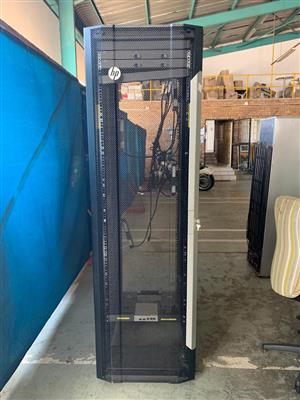 4 x HP server cabinets for sale