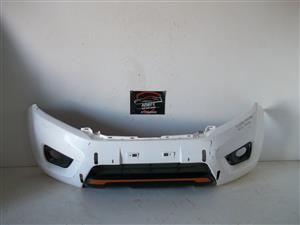Nissan Np300 '15+ front bumper