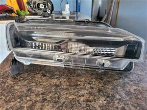 2022 Renault Kwid right headlight for sale