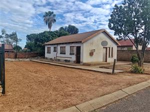 Fixer up 3 Bedroom House for Sale in Mabopane, Lebanon