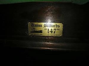 Union billiards pool/snooker table