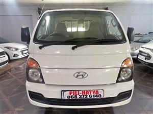 2015 HYUNDAI H100 2.6 CANOPY MANUAL