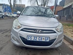 2010 Hyundai i10 Hatchback 1.0 Manual, Petrol, Silver 93000kms