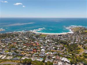 House For Sale in Camps Bay