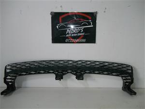 VW Passat (B7) front bumper mounting bracket