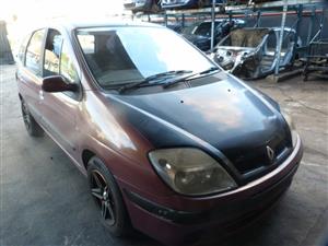 Renault Scenic I 16V 1.6 Petrol Manual K4M Maroon - 2001 SPARESBOYZ STRIPPING FO